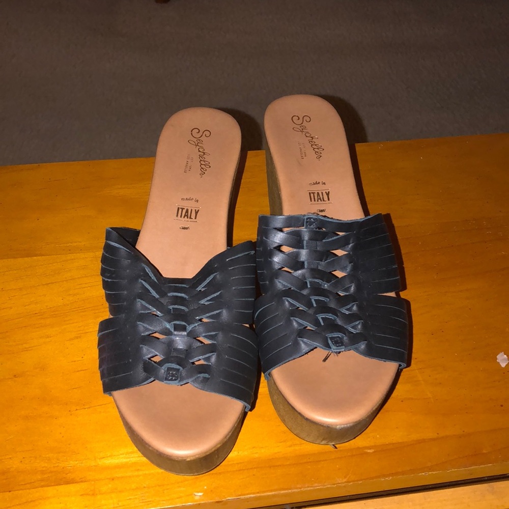 Seychelles Wedges, excellent condition, size 8 1/2